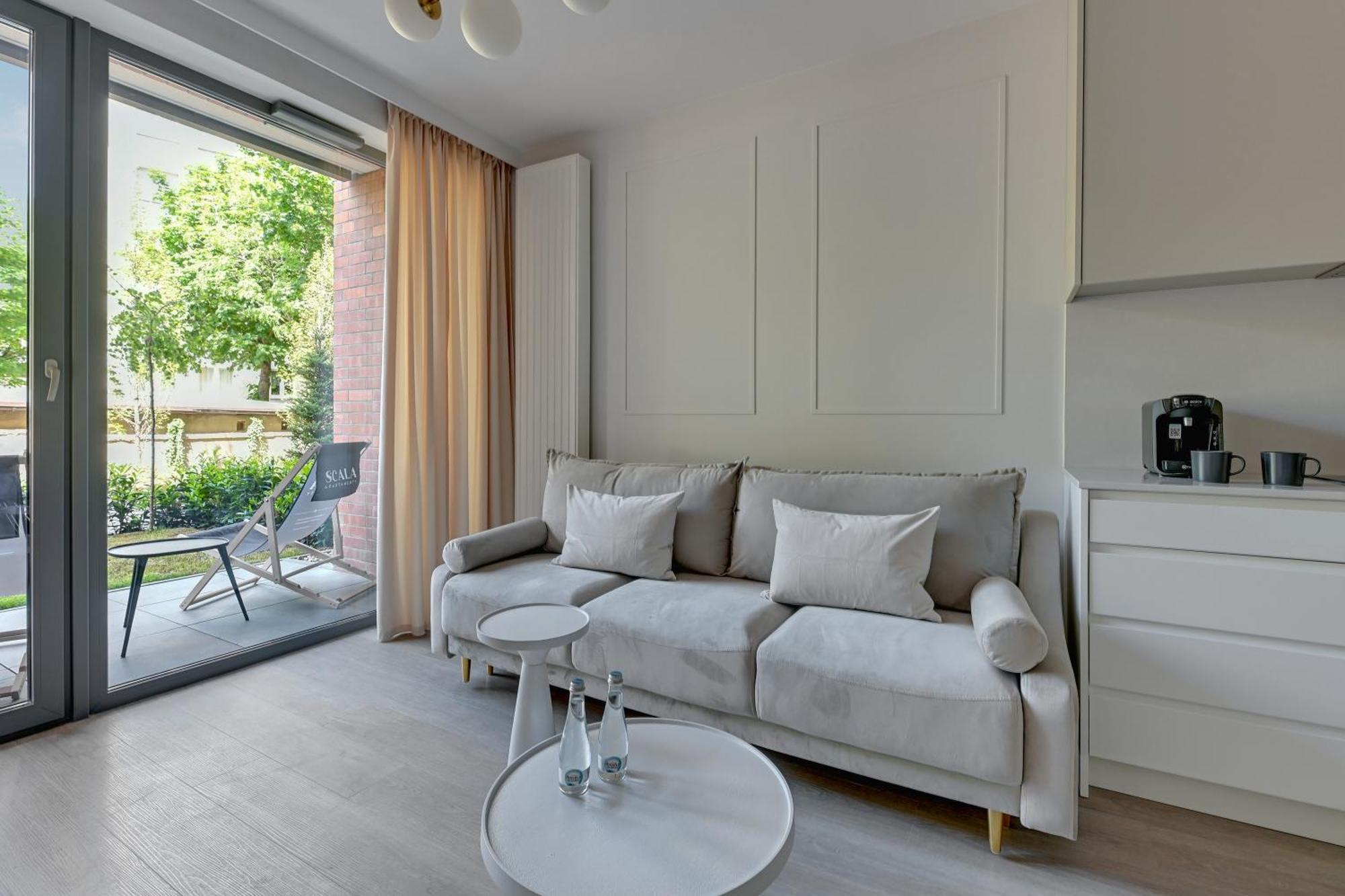 Premiem Cube Apartments In Center By Lion Apartments กดัญสก์ ภายนอก รูปภาพ