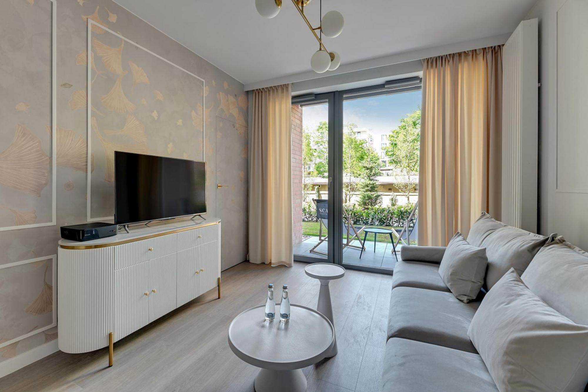Premiem Cube Apartments In Center By Lion Apartments กดัญสก์ ภายนอก รูปภาพ